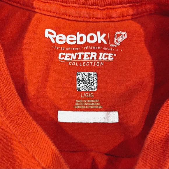 Red Wings Hockey T Shirt - Picture 4 of 6